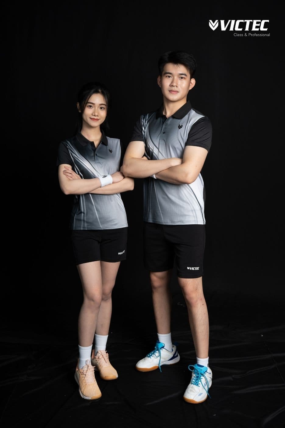 Áo thể thao VICTEC AVT18 - Đen